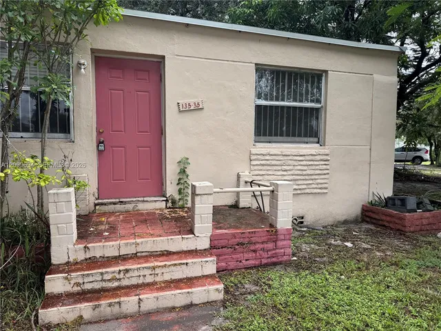2-bedroom rental at 13535 NE 6th Avenue #0, North Miami