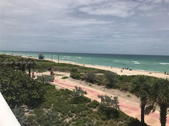 1-bedroom rental at 7135 Collins Avenue #333, Miami Beach