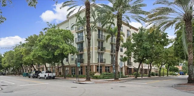 1-bedroom rental at 1900 Van Buren Street #112B, Hollywood