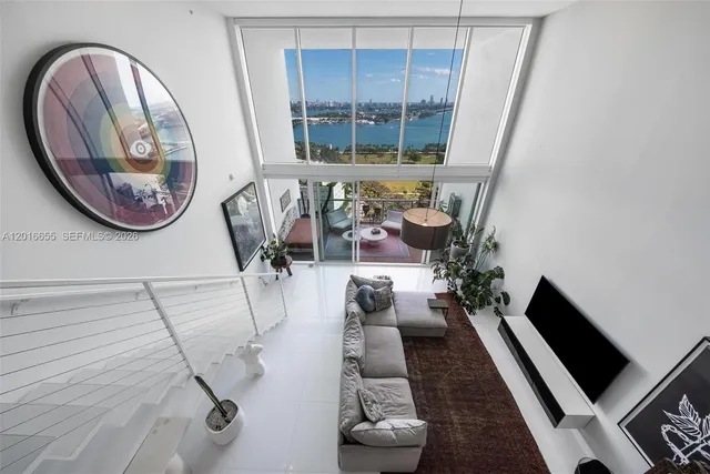 2-bedroom rental at 1040 Biscayne Boulevard #2203, Miami