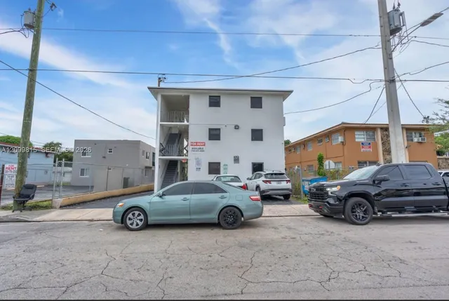 Commercial at 220 SW 18th Avenue, Miami