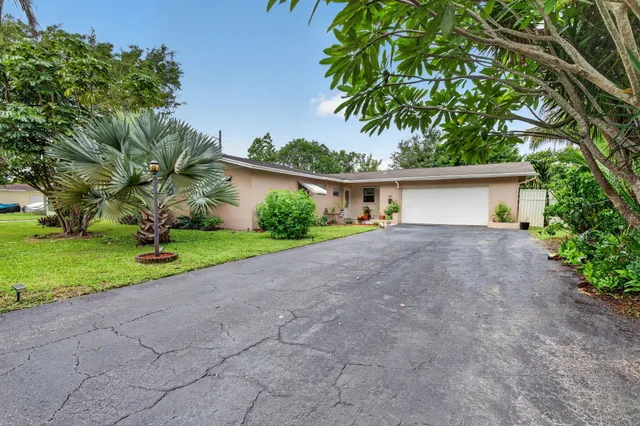 4-bedroom home at 167 NW 49TH Avenue, Plantation