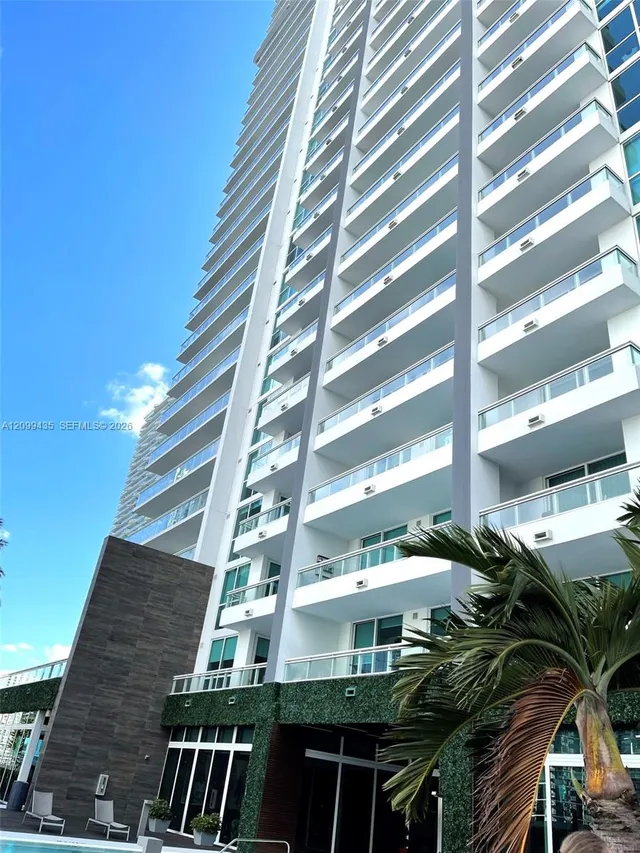 1-bedroom rental at 1080 Brickell Avenue #907, Miami