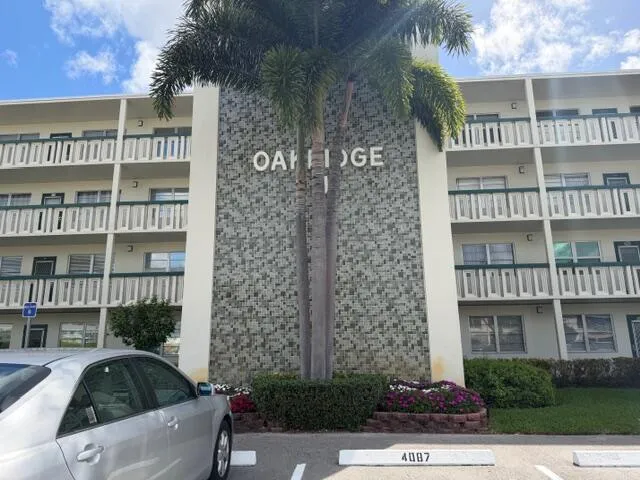 2-bedroom home at 1083 OAKRIDGE U, Deerfield Beach