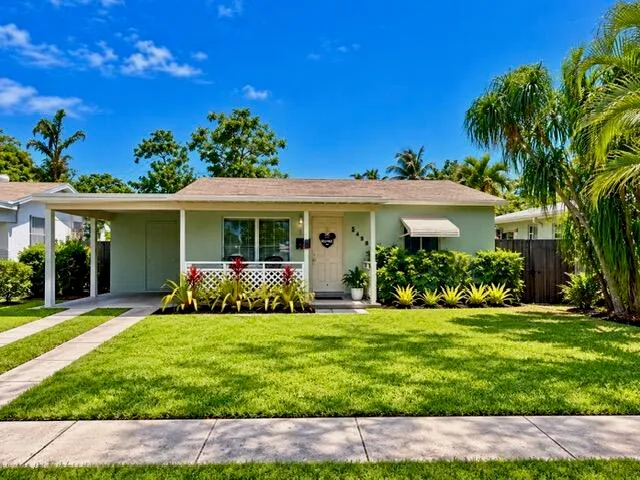 3-bedroom rental at 5456 NE 1ST Avenue, Oakland Park