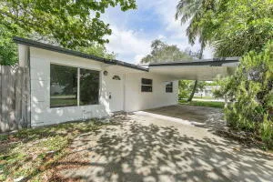 4-bedroom rental at 747 NW 1st Terrace, Deerfield Beach