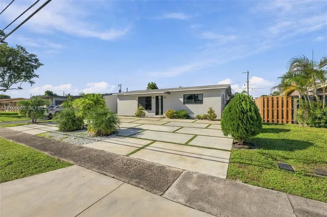 3-bedroom home at 8921 NW 25th Court, Sunrise