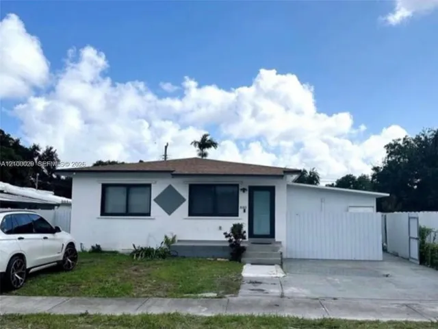 3-bedroom rental at 3080 NW 48th Terrace #3080, Miami