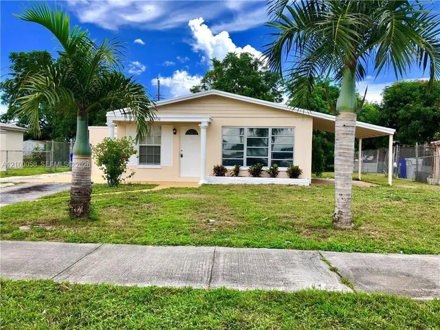 3-bedroom rental at 1732 NW 6th Terrace, Pompano Beach