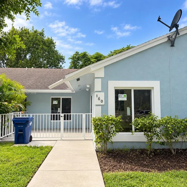 3-bedroom rental at 160 SW 8th Avenue #160, Florida City