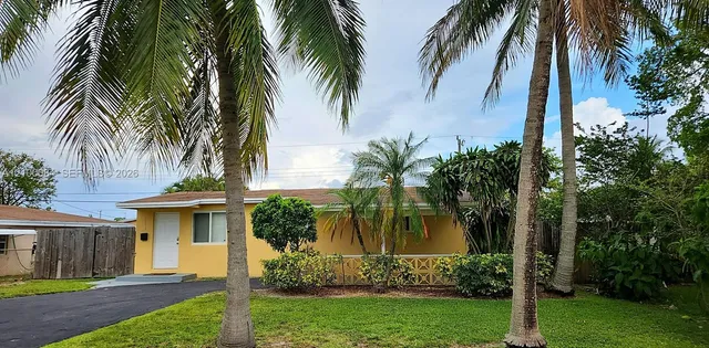 4-bedroom rental at 5650 NE 8th Avenue, Oakland Park