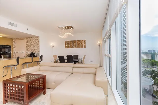 1-bedroom rental at 1830 S Ocean Drive #1107, Hallandale Beach