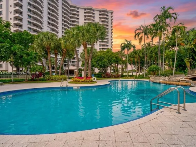 2-bedroom rental at 3300 NE 192nd Street #1612, Aventura