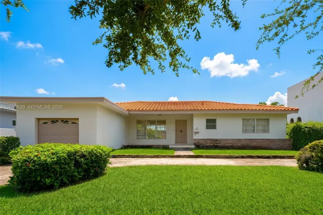 3-bedroom rental at 4535 N Jefferson Avenue, Miami Beach