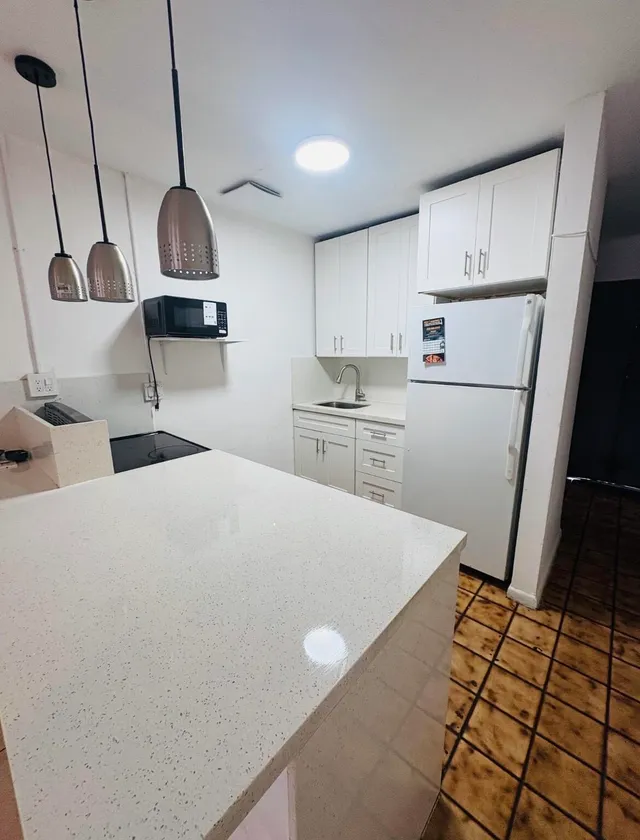 2-bedroom rental at 4211 SW 61st Avenue, Davie