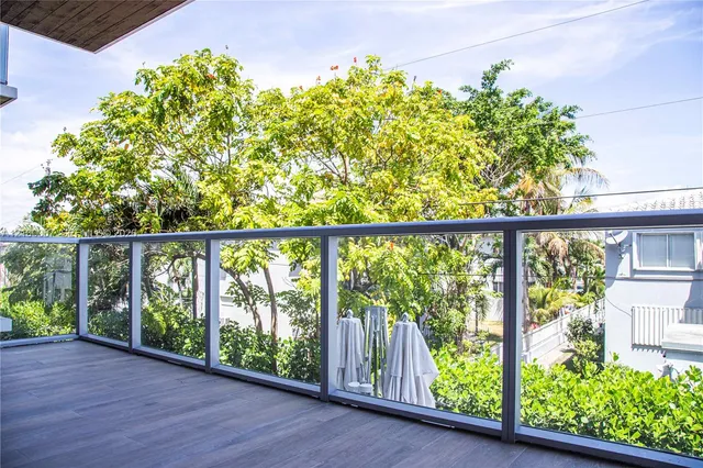 4-bedroom home at 529 SW 11th Street #203, Miami