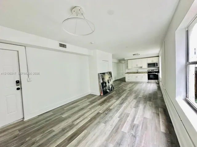 2-bedroom rental at 524 NW 35th Street #1, Miami