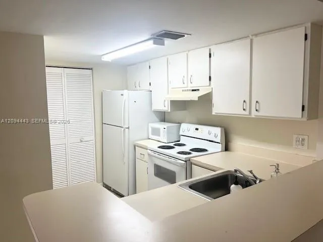 2-bedroom rental at 10749 Cleary Boulevard #307, Plantation