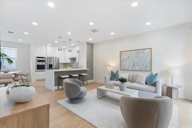2-bedroom home at 23 NW 4TH Avenue, Delray Beach