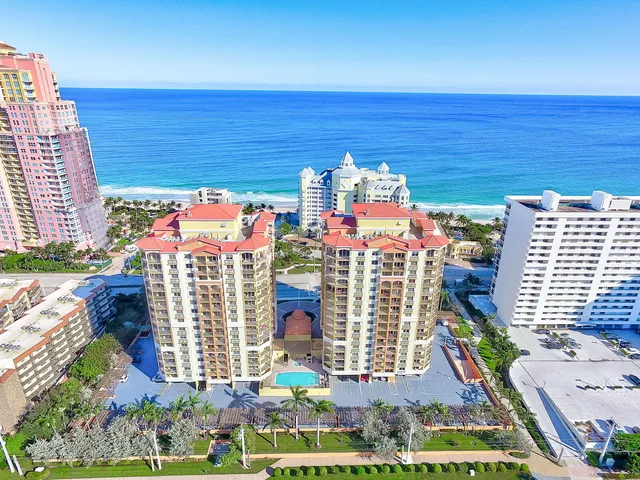 2-bedroom home at 2011 N OCEAN Boulevard #302, Fort Lauderdale