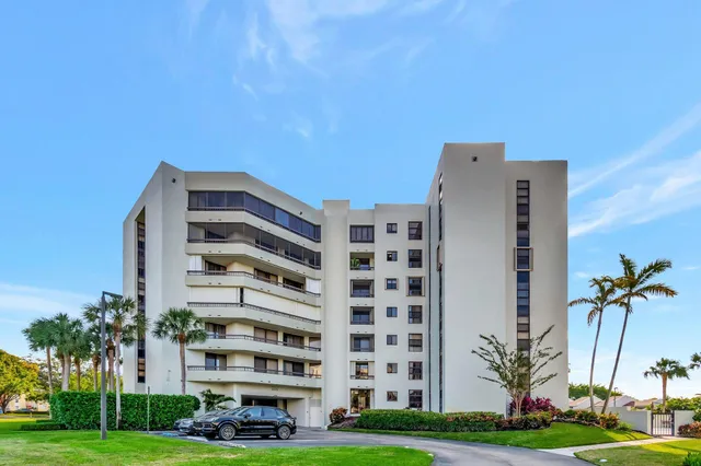 2-bedroom rental at 6372 LA COSTA Drive #504, Boca Raton