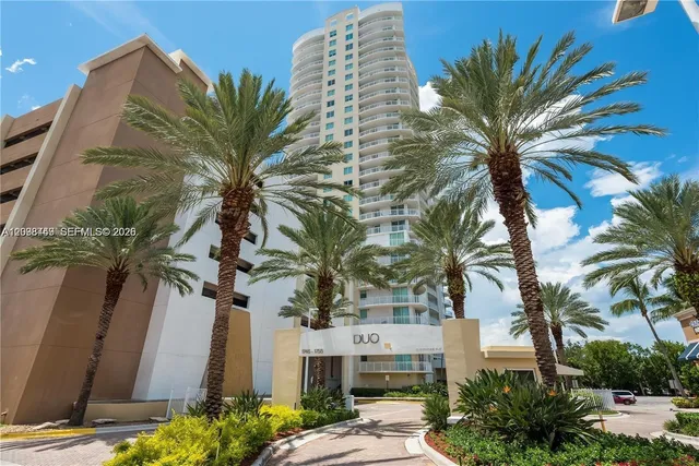 3-bedroom home at 1755 E Hallandale Beach Boulevard #1803E, Hallandale Beach