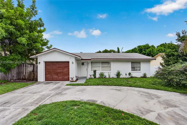 3-bedroom home at 425 NW 18th Court, Pompano Beach