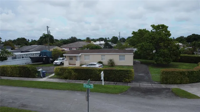 3-bedroom home at 5241 SW 98th Ave Road, Miami