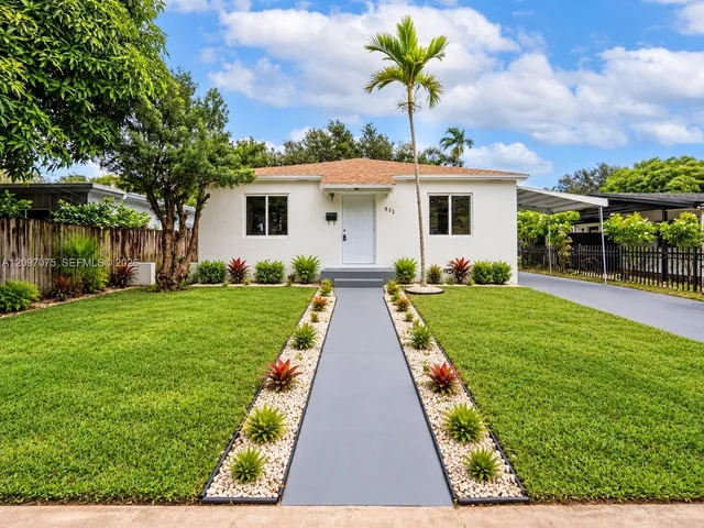 2-bedroom home at 511 NE 131st Street, North Miami
