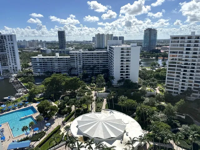 2-bedroom home at 2500 Parkview Drive #2018, Hallandale Beach