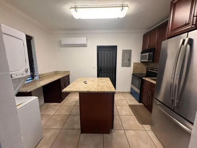 2-bedroom rental at 1071 NW 34th Street #1, Miami