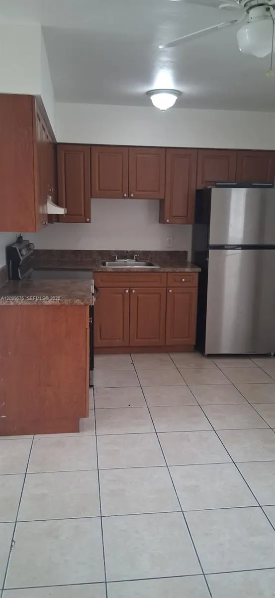 1-bedroom rental at 2332 Fillmore Street #1, Hollywood
