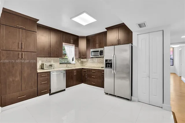 2-bedroom rental at 770 NE 199th Street #204F, Miami
