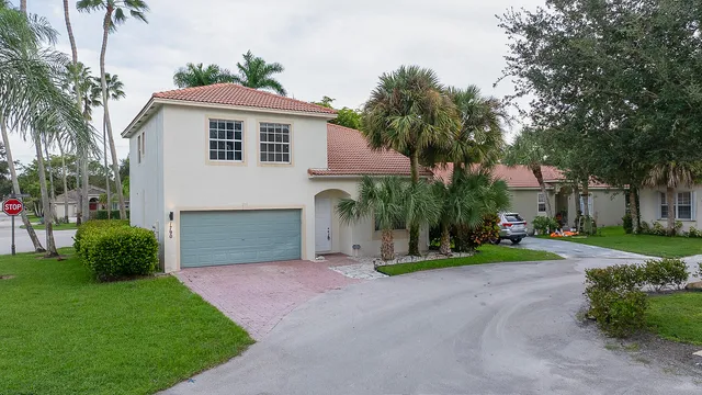 4-bedroom home at 1790 PIERSIDE Circle, Wellington