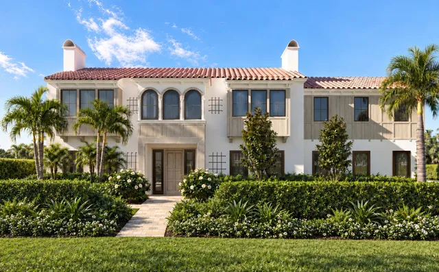 5-bedroom home at 260 E Lakewood Road, West Palm Beach