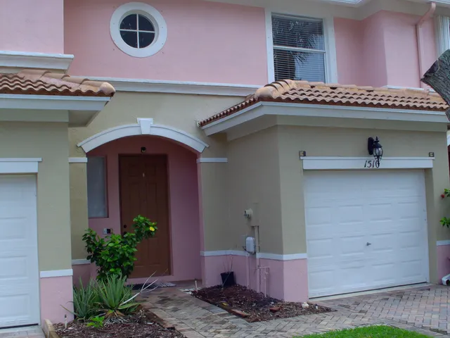 2-bedroom home at 1510 Seminole Palms Drive, Greenacres
