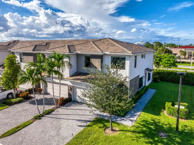 3-bedroom home at 8635 Antarus Drive, Lake Worth