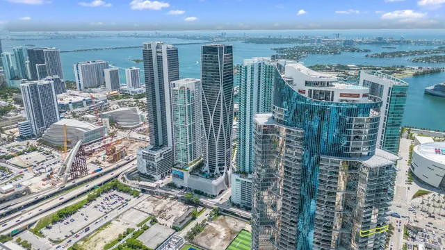 1-bedroom rental at 851 NE 1st Avenue #3502, Miami