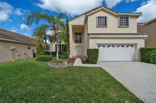 4-bedroom rental at 132 CAMERON Drive, Weston
