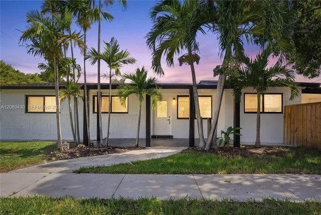 3-bedroom home at 3955 SW 69th Avenue, Miami
