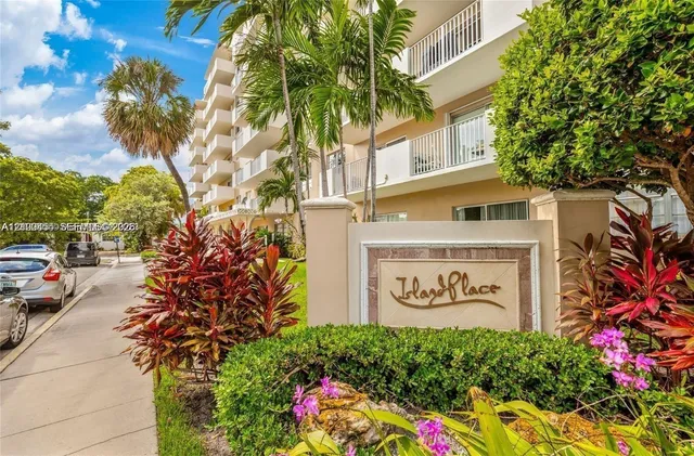 1-bedroom rental at 1455 N Treasure Drive #2O, North Bay Village