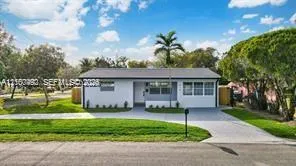 3-bedroom rental at 916 SW 7th Avenue, Hallandale Beach