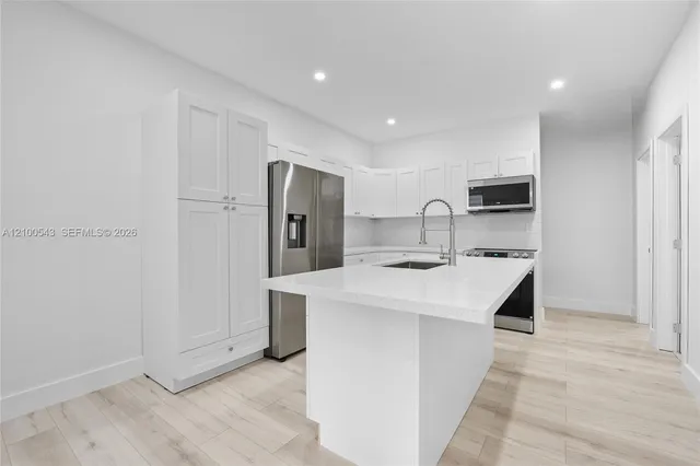 2-bedroom rental at 129 SW 9th Avenue #1, Miami