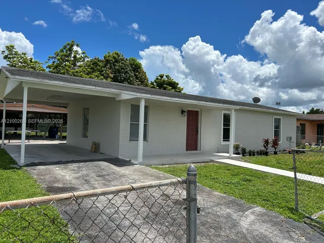 3-bedroom rental at 15710 SW 304th Street, Homestead