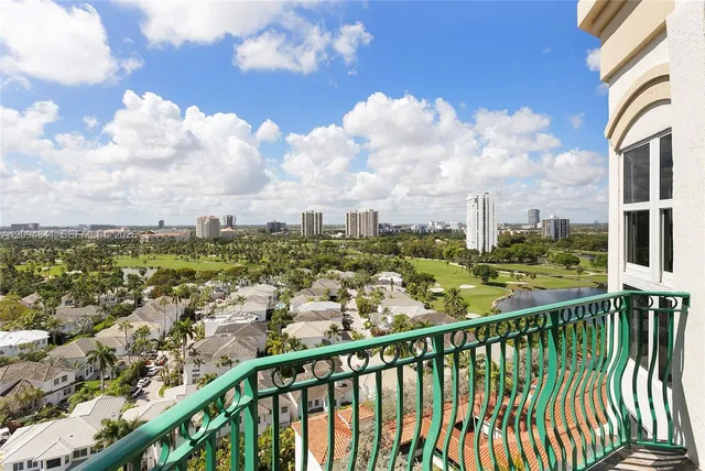 2-bedroom rental at 19900 E Country Club Drive #TS08, Aventura