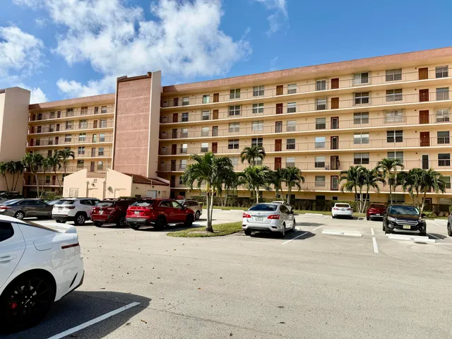 1-bedroom home at 14671 Bonaire Boulevard #604, Delray Beach