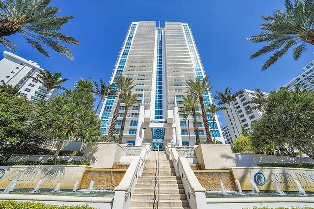 3-bedroom home at 3101 S Ocean Drive #2707, Hollywood