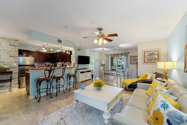 3-bedroom home at 200 Scotia Drive #302, Hypoluxo