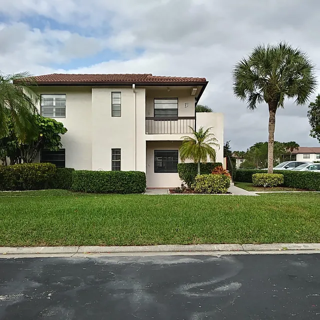 2-bedroom home at 8045 Eastlake Drive, Boca Raton