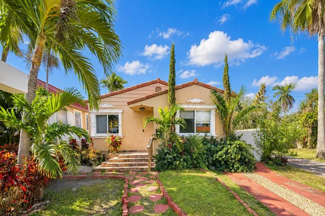 4-bedroom home at 1624 VAN BUREN Street, Hollywood